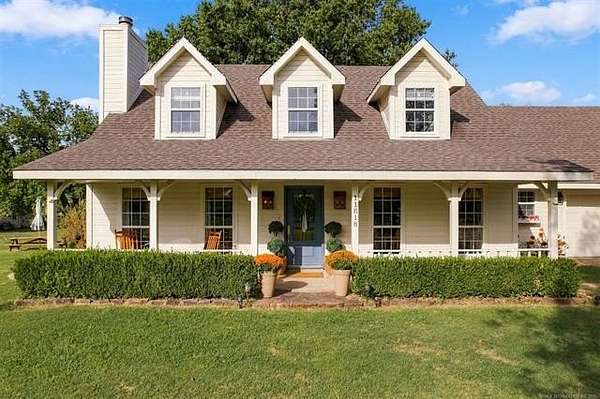 2.4 Acres of Land with Home for Sale in Skiatook, Oklahoma