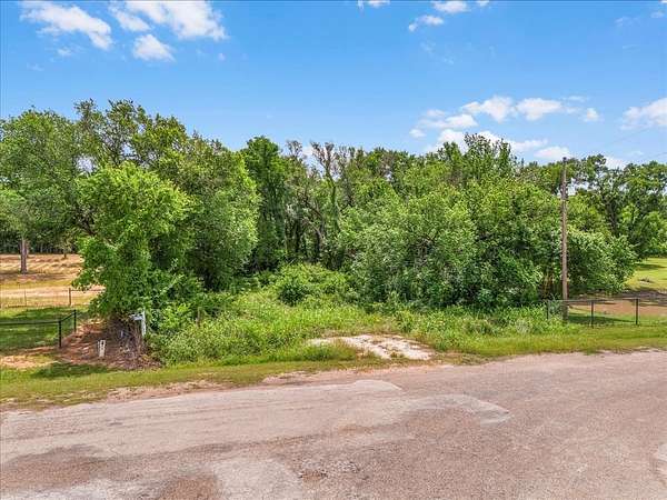 2.42 Acres of Residential Land for Sale in Cleburne, Texas