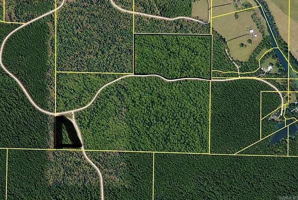6 Acres of Land for Sale in Norman, Arkansas