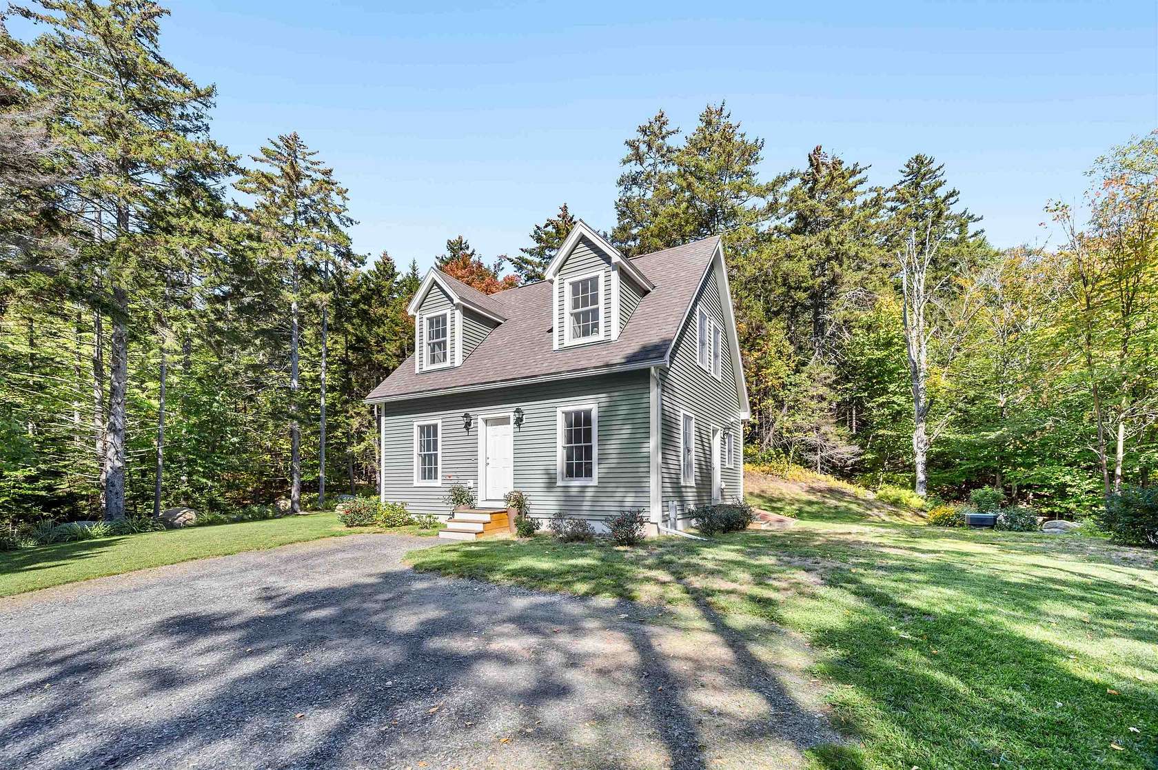 2.28 Acres of Land with Home for Sale in Warren, Vermont