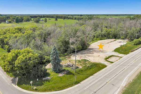 0.96 Acres of Commercial Land for Sale in De Pere, Wisconsin