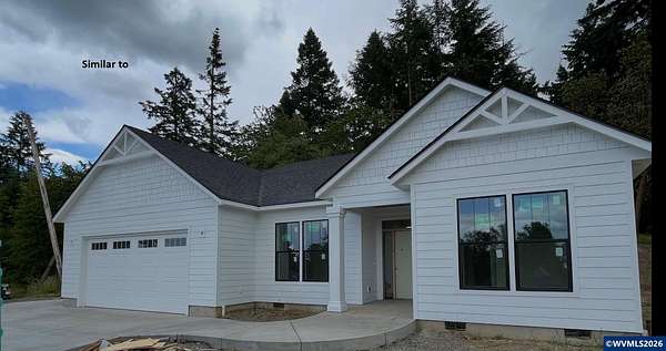 1.76 Acres of Land with Home for Sale in Lyons, Oregon