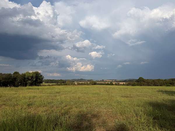 26 Acres of Agricultural & Residential Land for Sale in Prospect, Tennessee