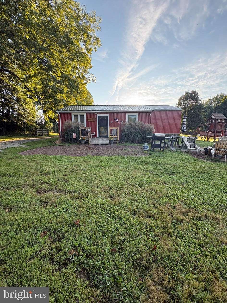 5 Acres of Land with Home for Lease in Rising Sun, Maryland