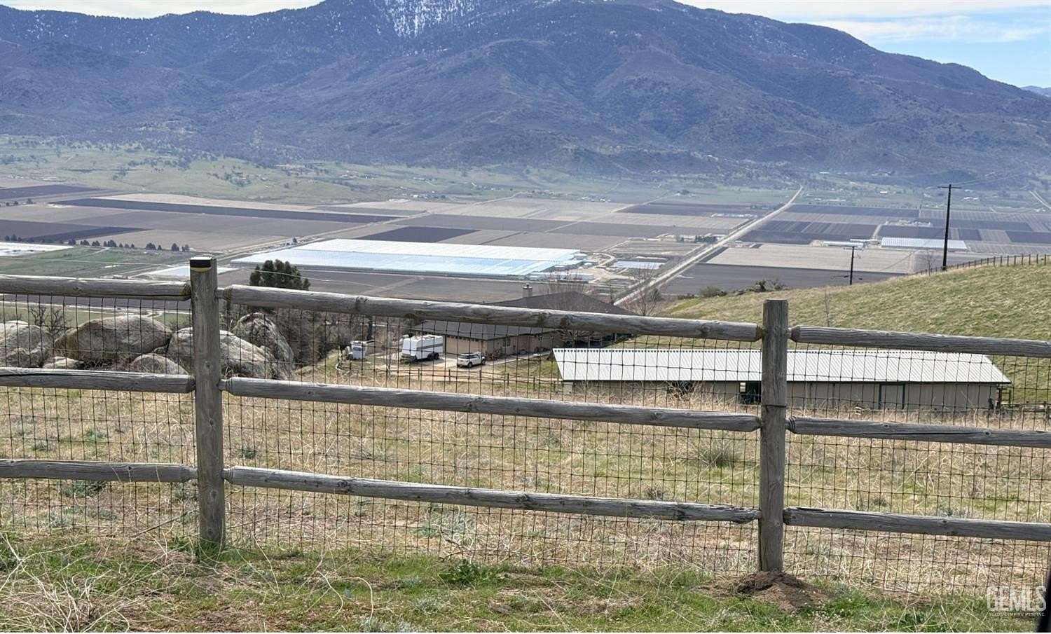 5.42 Acres of Land with Home for Sale in Tehachapi, California