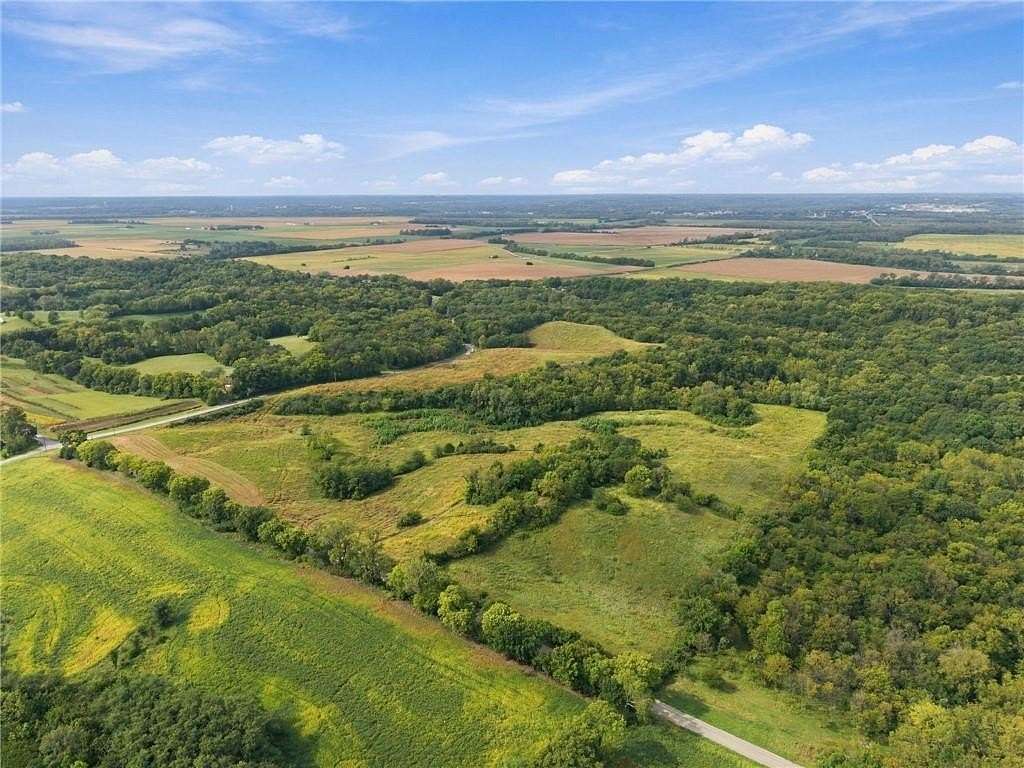 10 Acres of Residential Land for Sale in Platte City, Missouri