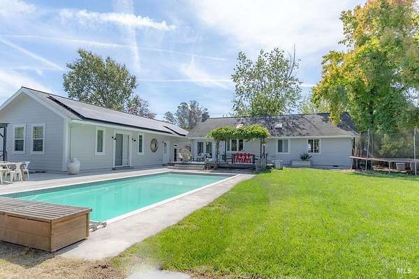 2.56 Acres of Land with Home for Sale in Santa Rosa, California