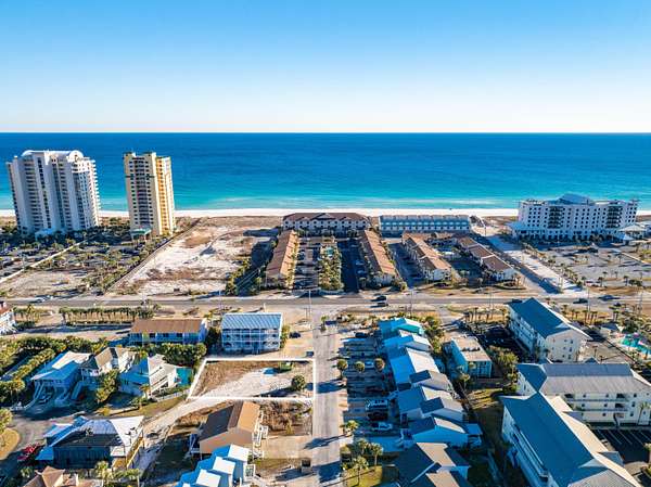 0.25 Acres of Residential Land for Sale in Navarre, Florida