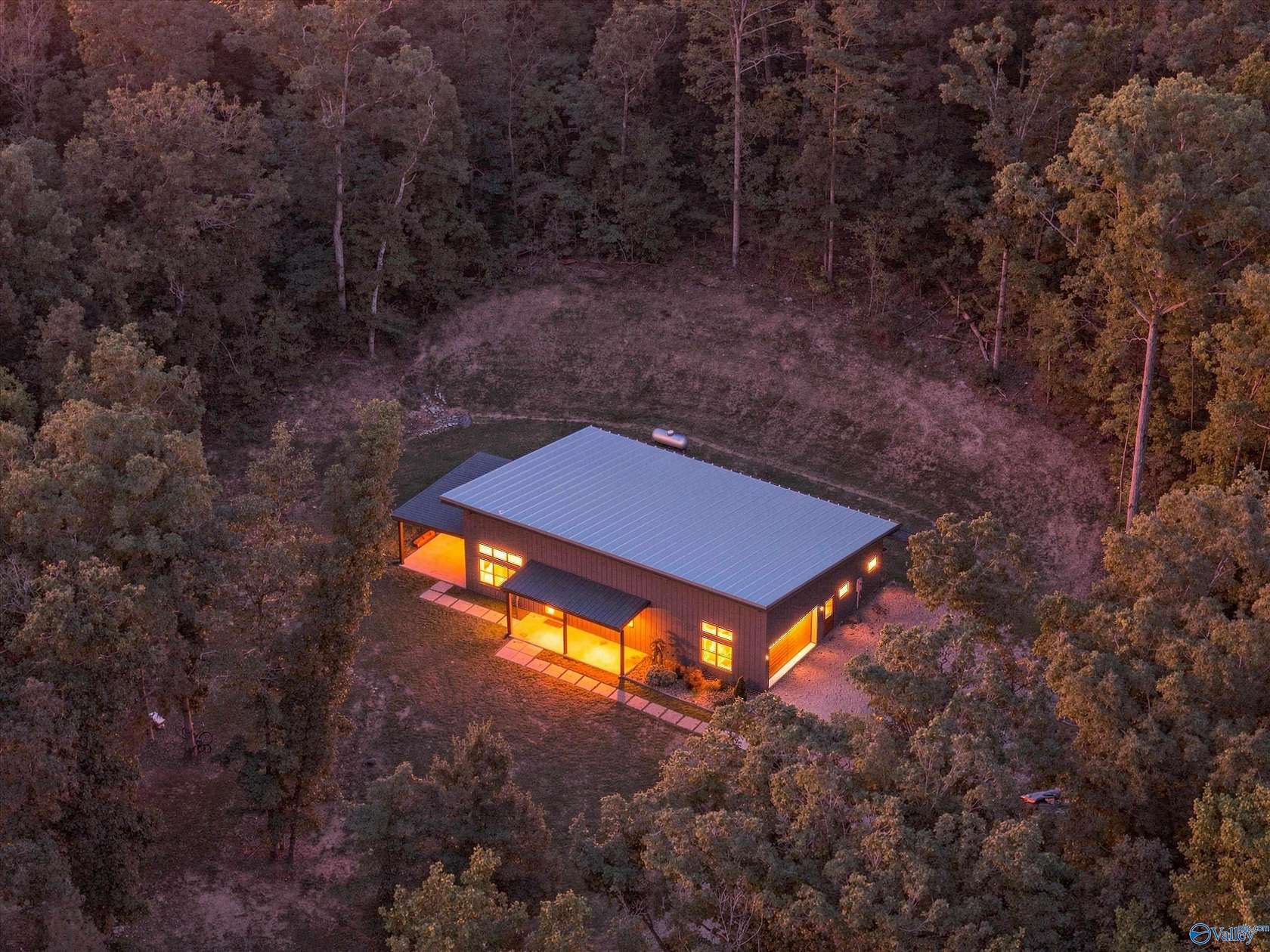8 Acres of Land with Home for Sale in Steele, Alabama