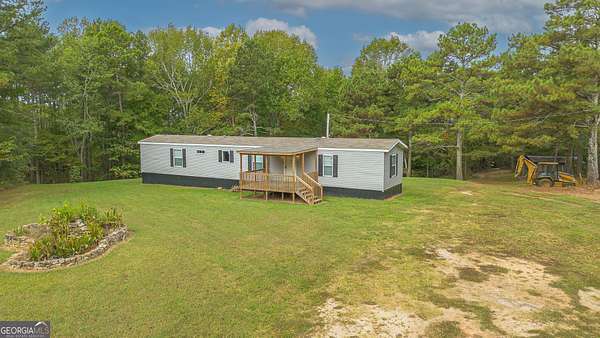 12 Acres of Land with Home for Sale in Heflin, Alabama