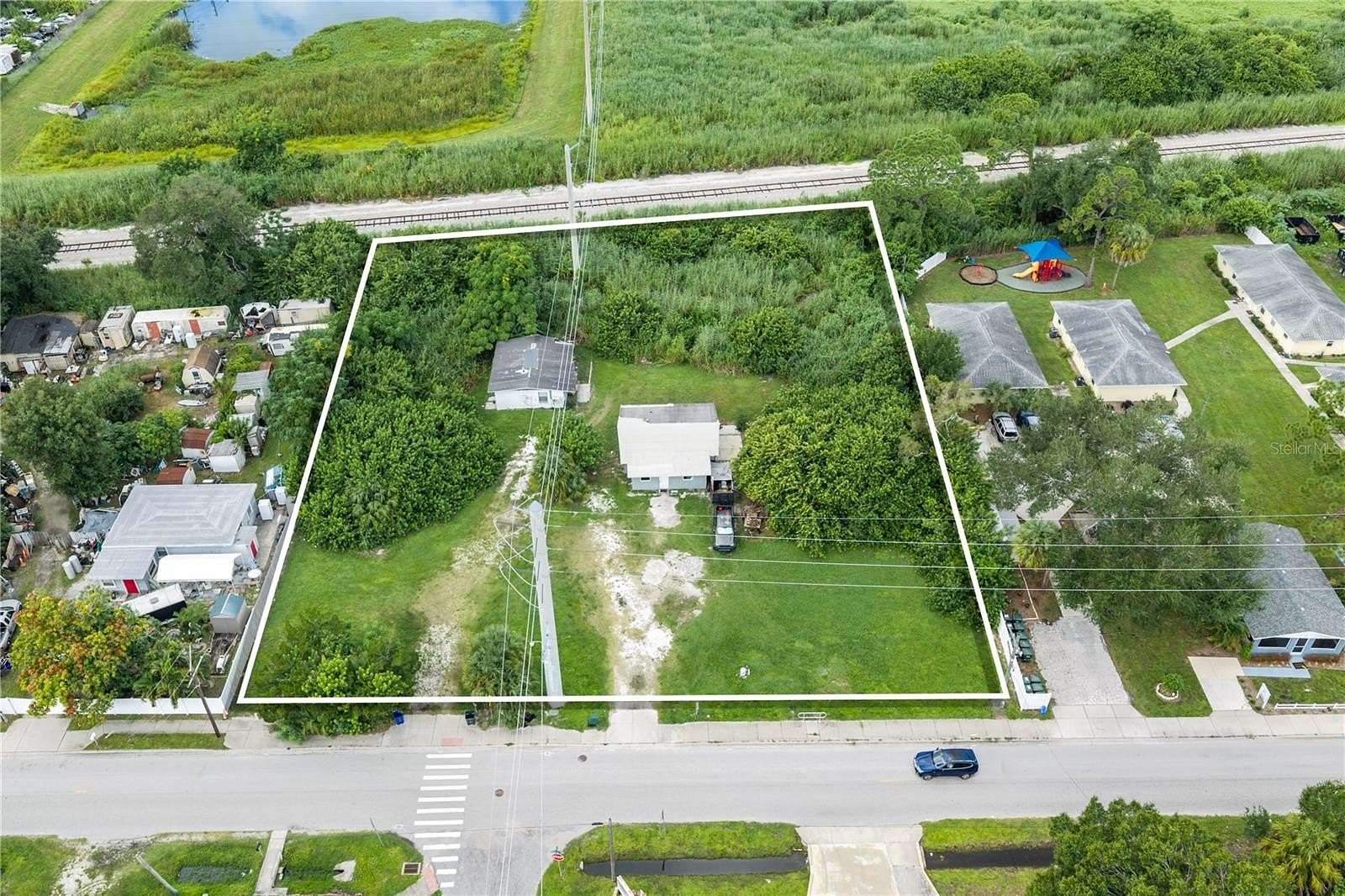 0.86 Acres of Land for Sale in Sarasota, Florida