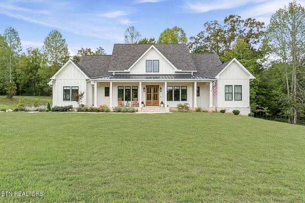 1.72 Acres of Land with Home for Sale in Loudon, Tennessee