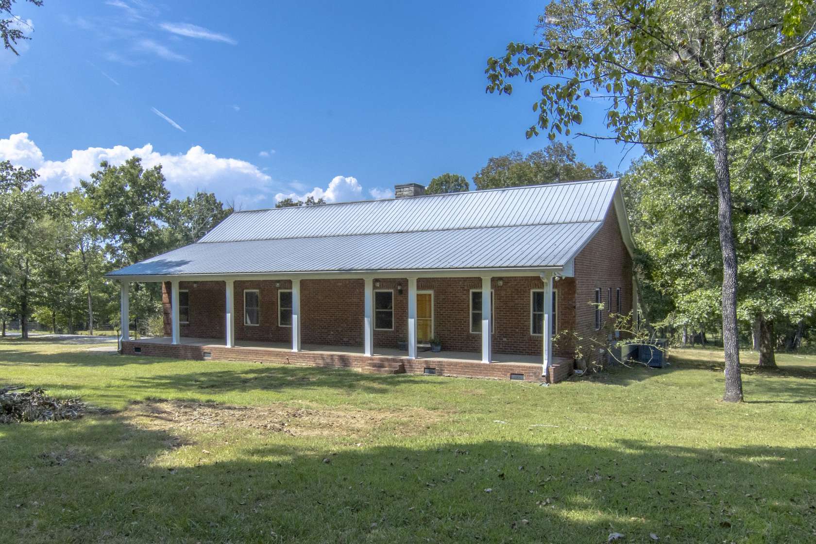 5 Acres of Land with Home for Sale in Lascassas, Tennessee