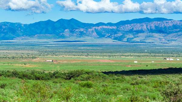 80 Acres of Recreational & Residential Land for Sale in Willcox, Arizona