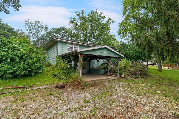 2.28 Acres of Land with Home for Sale in Leavenworth, Kansas