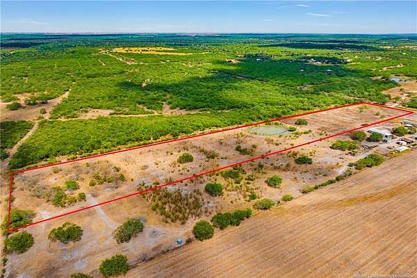 9 Acres of Residential Land for Sale in Robstown, Texas
