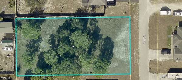 0.5 Acres of Residential Land for Sale in Lehigh Acres, Florida