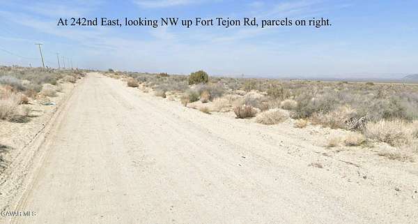 4 Acres of Land for Sale in Llano, California