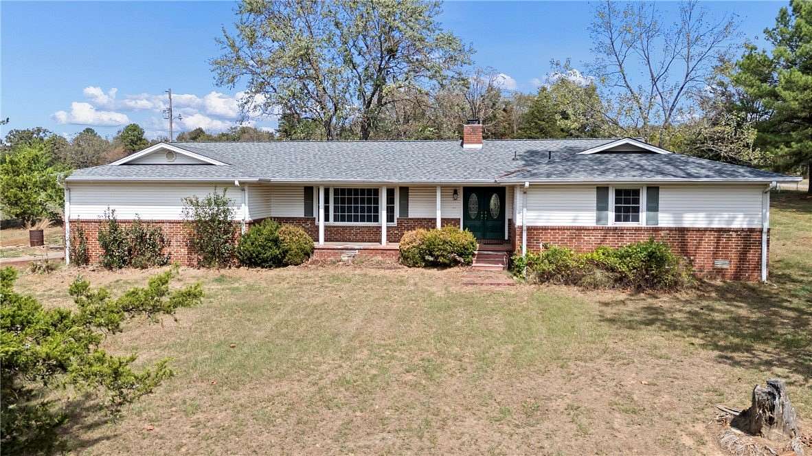 19 Acres of Land with Home for Sale in Subiaco, Arkansas