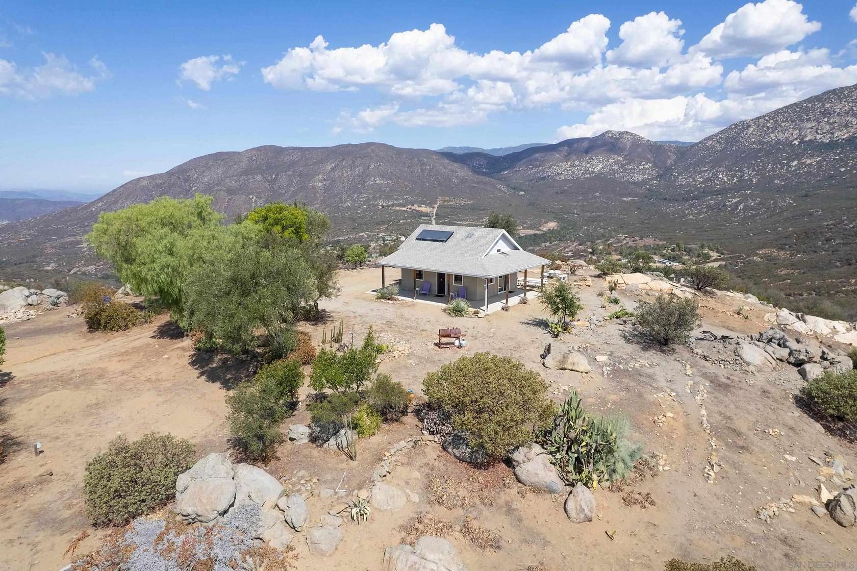 14 Acres of Land with Home for Sale in Valley Center, California