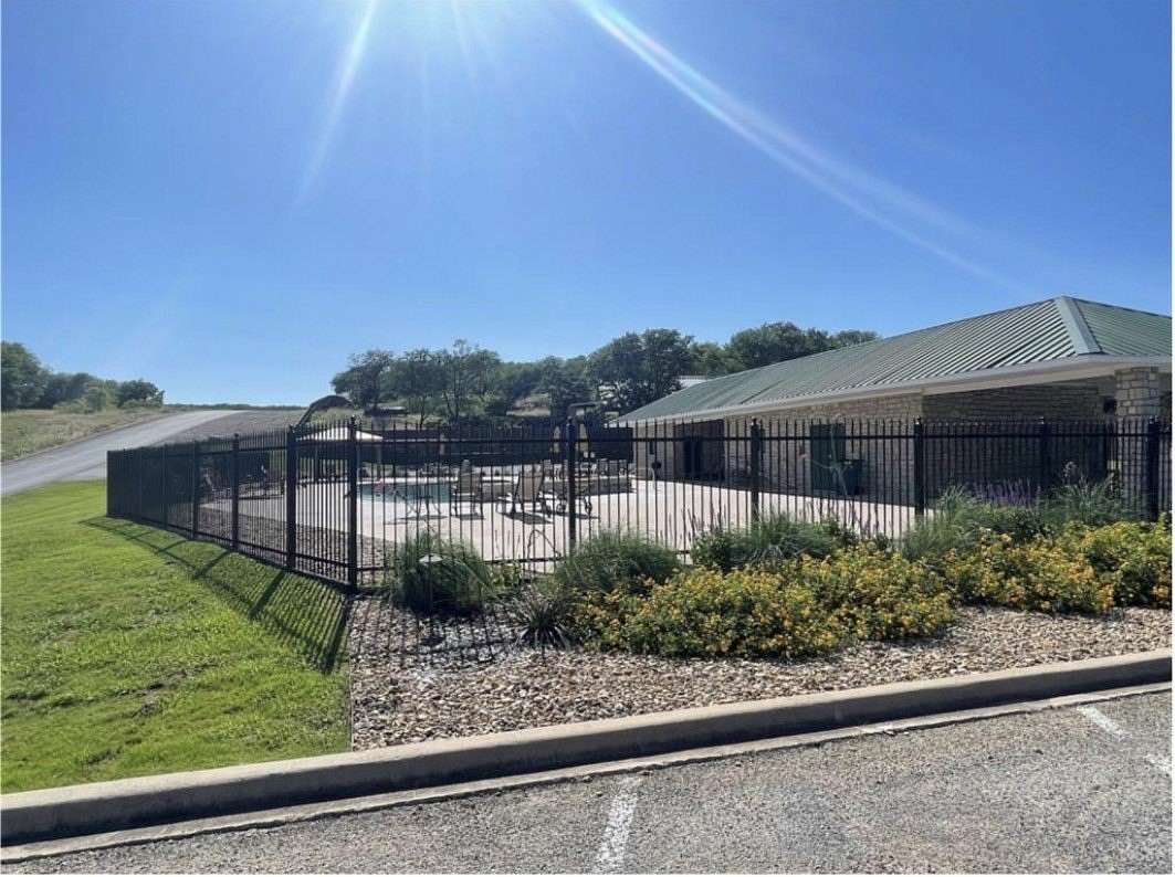 1.26 Acres of Residential Land for Sale in Chico, Texas