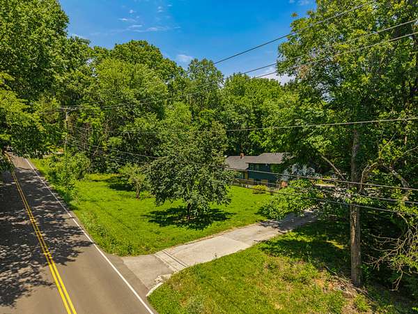 14 Acres of Agricultural Land for Sale in Hermitage, Tennessee