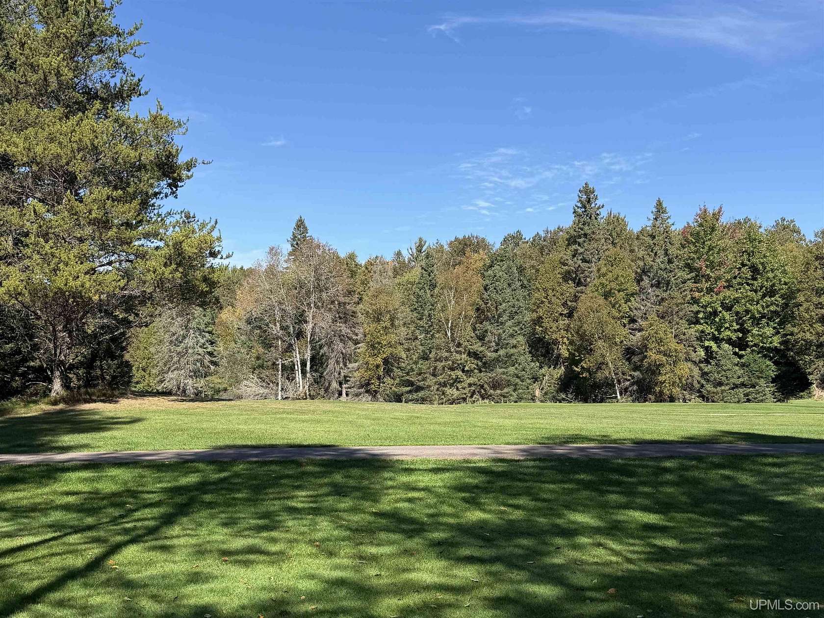 2.22 Acres of Residential Land for Sale in Gladstone, Michigan