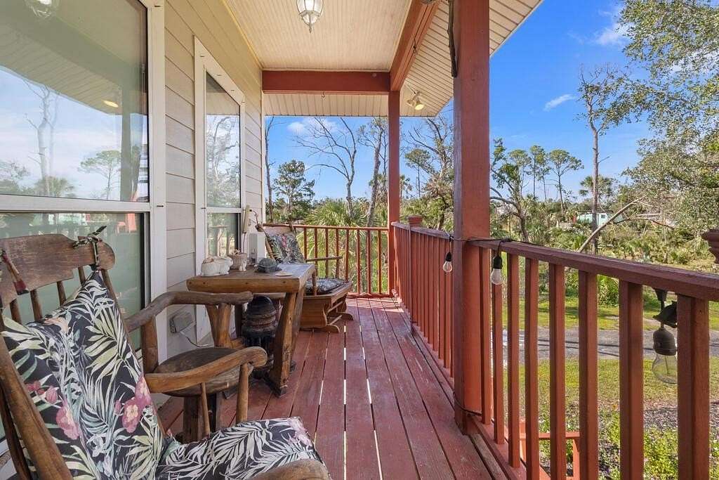 2.17 Acres of Land with Home for Sale in Steinhatchee, Florida