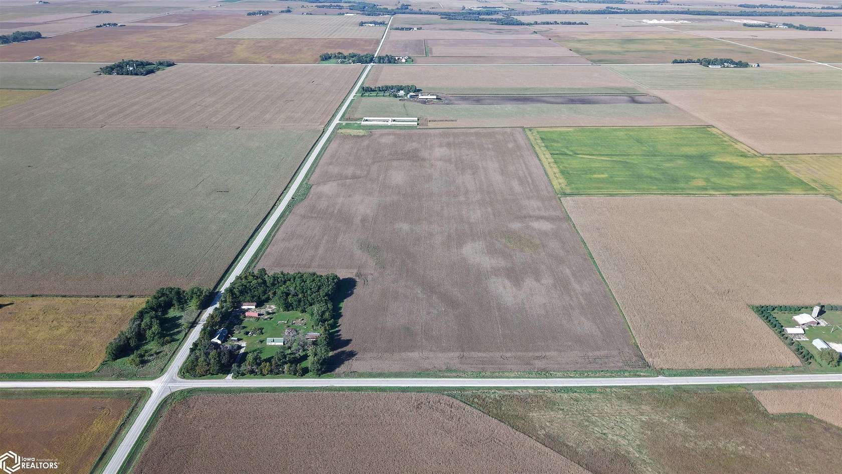 75 Acres of Agricultural Land for Sale in Humboldt, Iowa