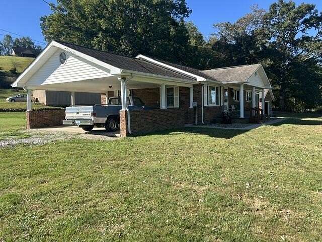 2.75 Acres of Land with Home for Sale in East Bernstadt, Kentucky