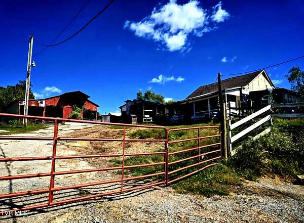 16.8 Acres of Land with Home for Sale in Bristol, Tennessee