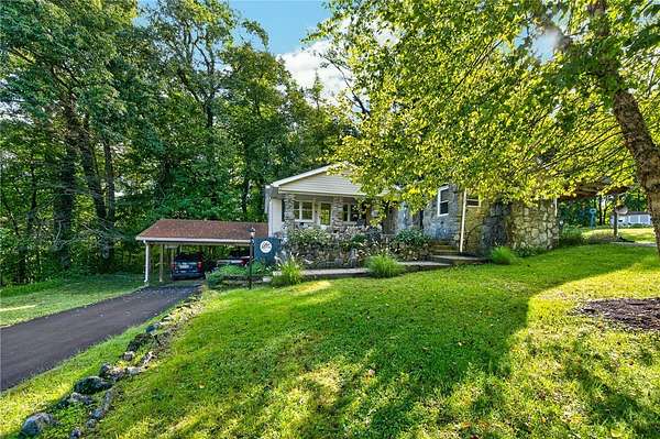 1.76 Acres of Land with Home for Sale in Miamisburg, Ohio