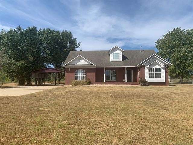 15 Acres of Land with Home for Sale in Porum, Oklahoma