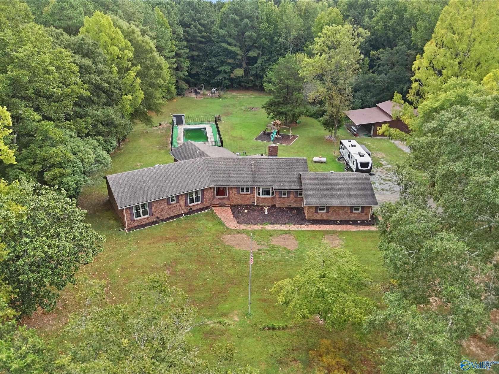 10 Acres of Land with Home for Sale in Hartselle, Alabama