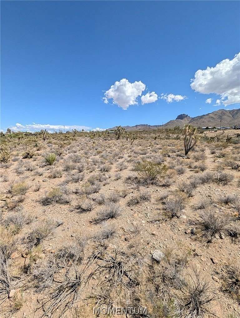 1 Acre of Residential Land for Sale in Dolan Springs, Arizona