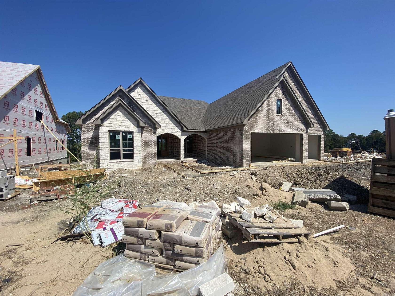 29 Acres of Land with Home for Sale in Little Rock, Arkansas