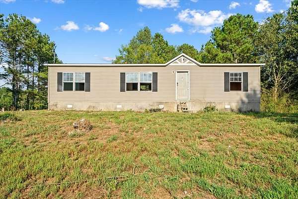 1.5 Acres of Land with Home for Sale in Chatsworth, Georgia