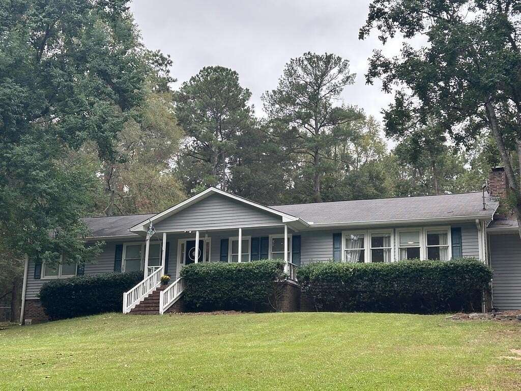 2.1 Acres of Land with Home for Sale in Milledgeville, Georgia