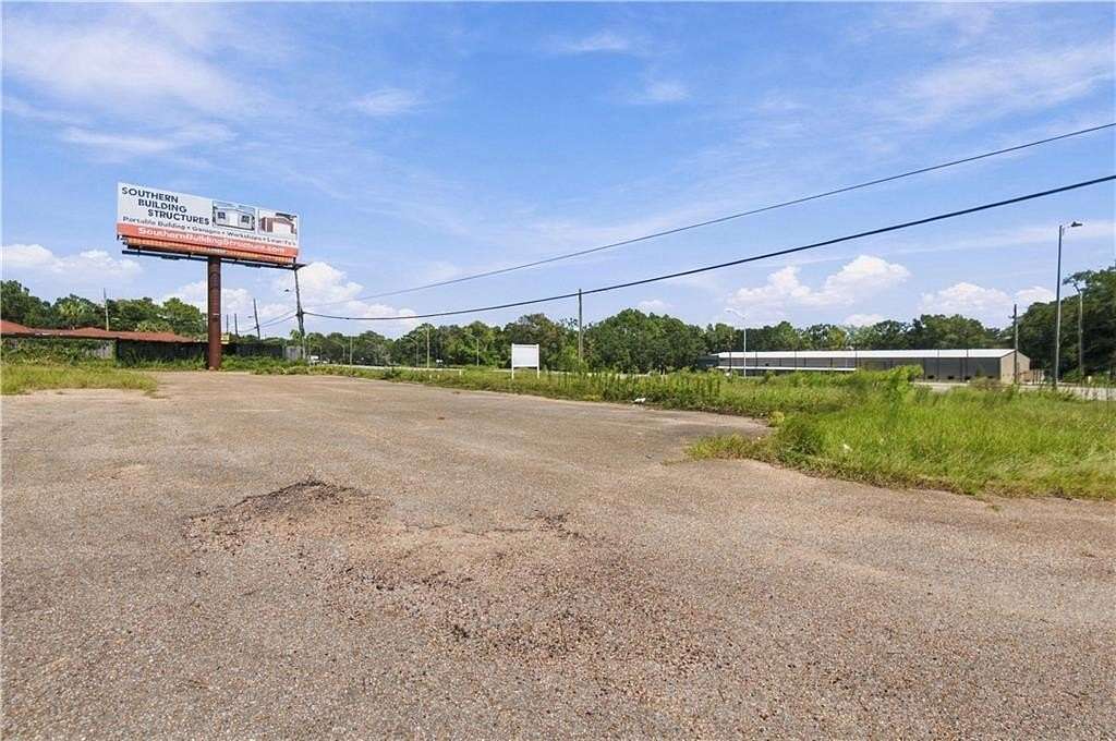 1.27 Acres of Commercial Land for Sale in Mobile, Alabama