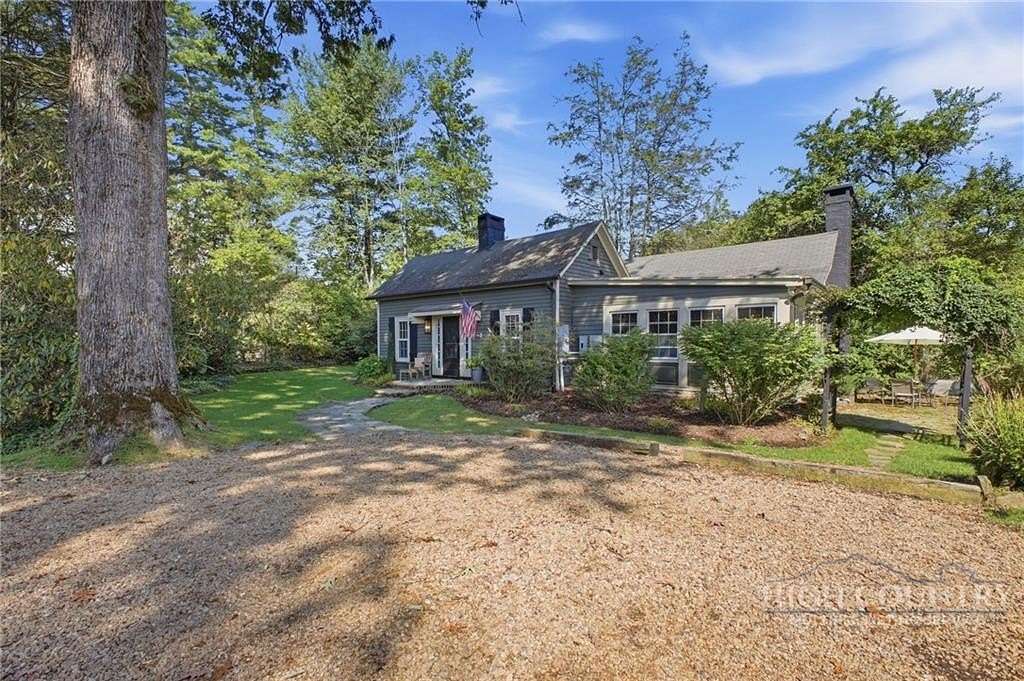 0.56 Acres of Mixed-Use Land for Sale in Blowing Rock, North Carolina