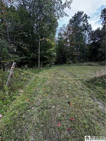 2.5 Acres of Residential Land for Sale in Jamestown, New York