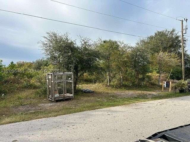 0.23 Acres of Residential Land for Sale in Lehigh Acres, Florida