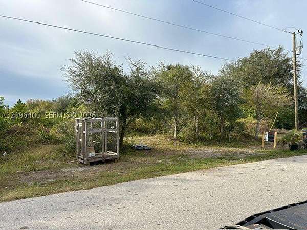 0.23 Acres of Residential Land for Sale in Lehigh Acres, Florida