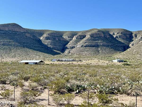 207 Acres of Recreational Land with Home for Sale in El Paso, Texas