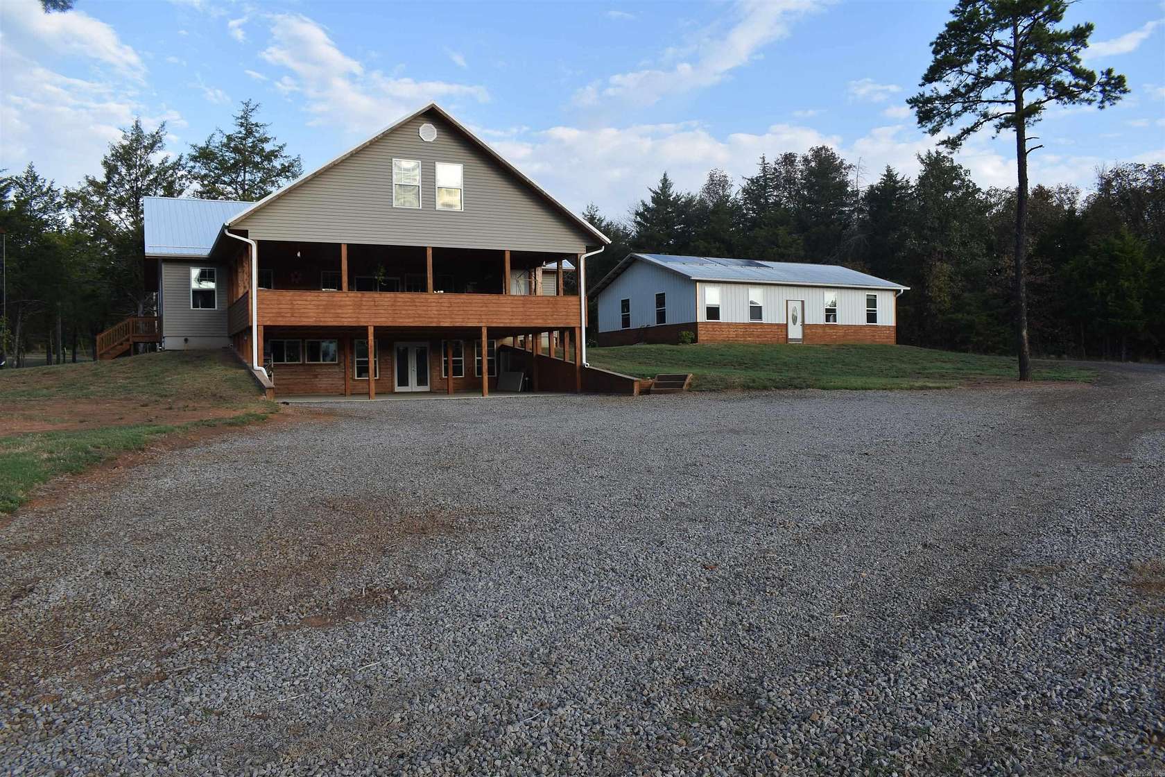 28 Acres of Recreational Land with Home for Sale in Magazine, Arkansas