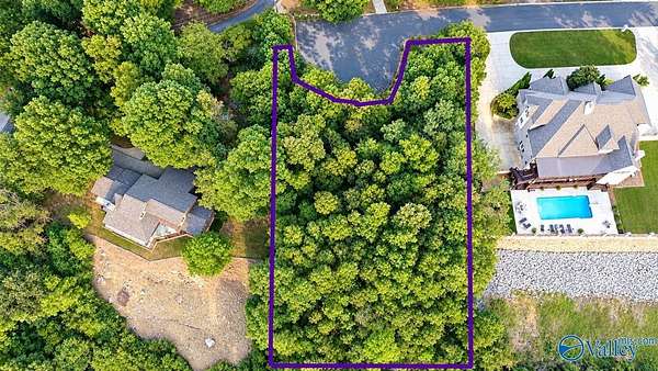 0.6 Acres of Residential Land for Sale in Guntersville, Alabama