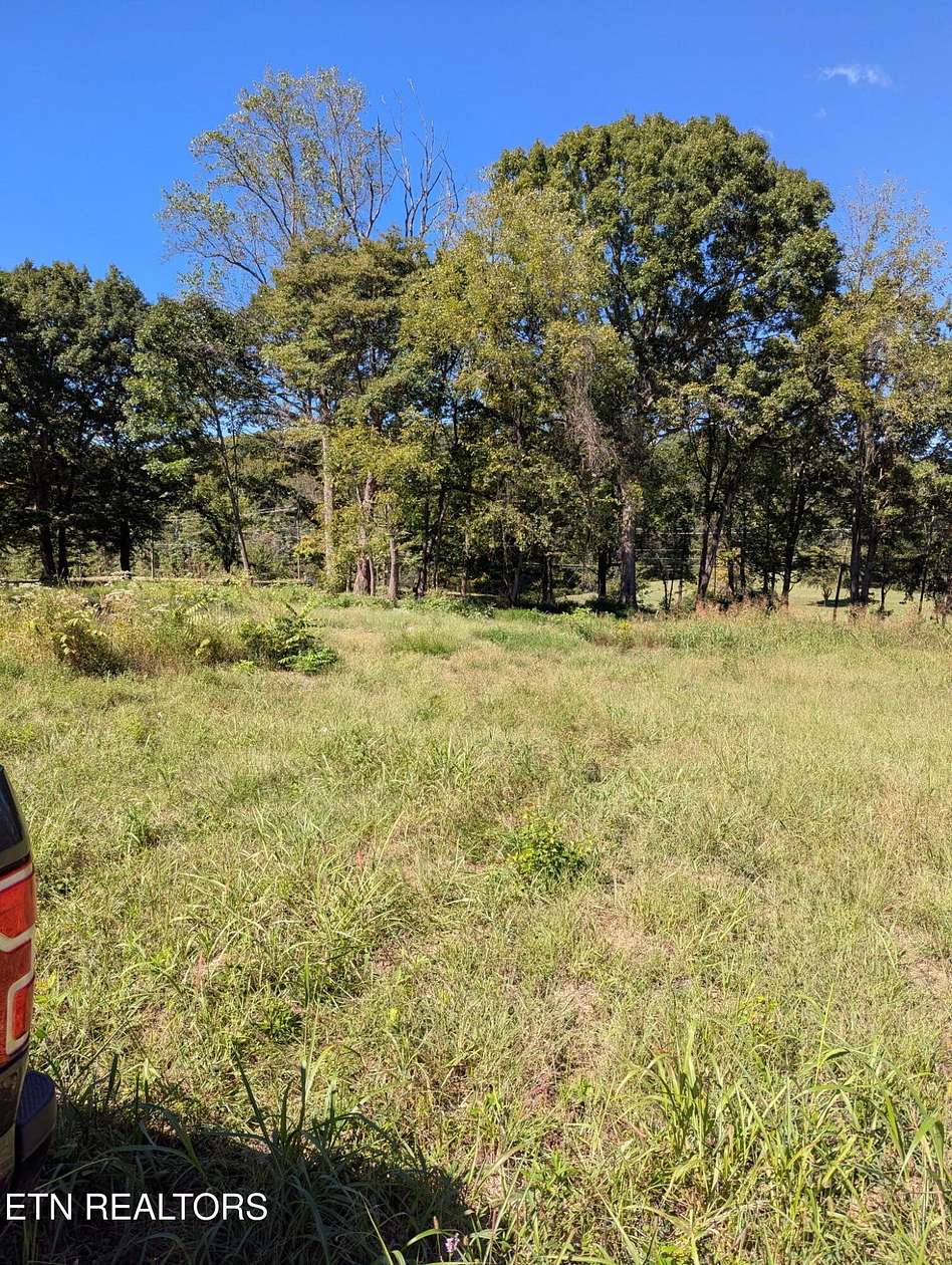6.19 Acres of Residential Land for Sale in Mascot, Tennessee
