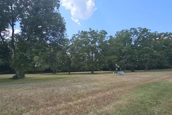 3.78 Acres of Residential Land for Sale in Streetman, Texas