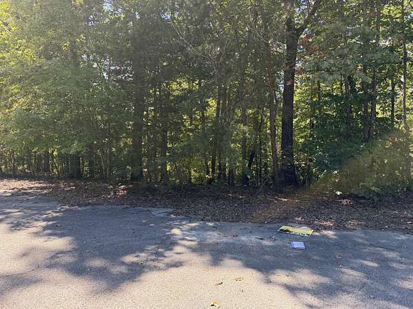 0.43 Acres of Residential Land for Sale in Albany, Kentucky