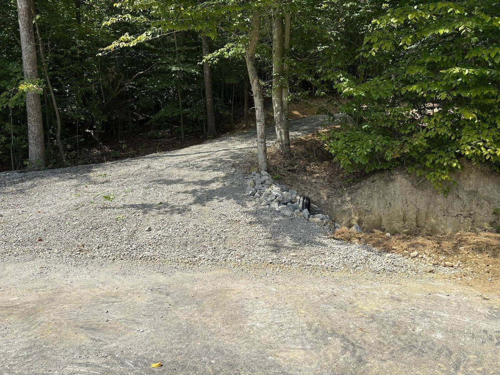 11.5 Acres of Land for Sale in New Hope, Kentucky